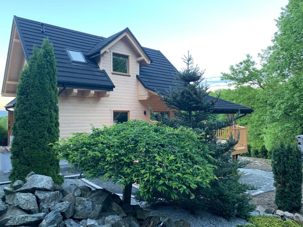Villa Dom Na Lesnej Polwies Exterior foto